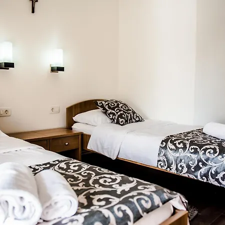 Monako Hotel 4*