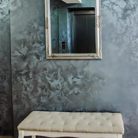 Отель Monako 4*