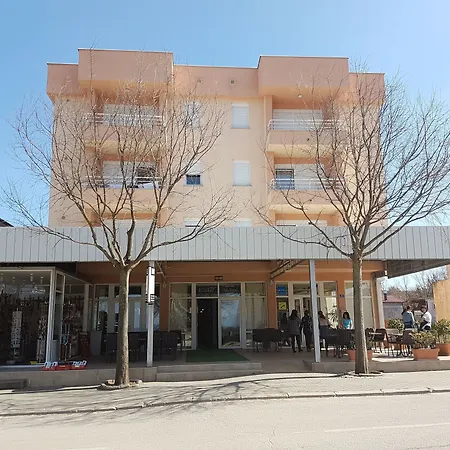 Monako Hotel
